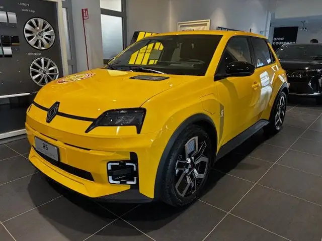Renault R 5 40 KWH techno 120 cv urban range
