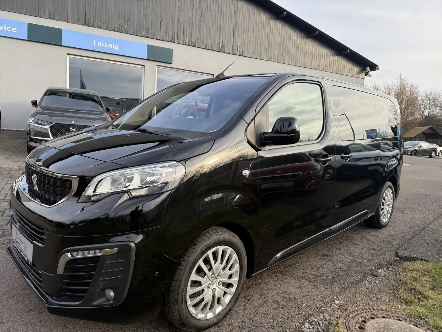 Peugeot Traveller 2.0 BlueHDI 150 L2 Active NAVI KAM AHZV Noir - 2