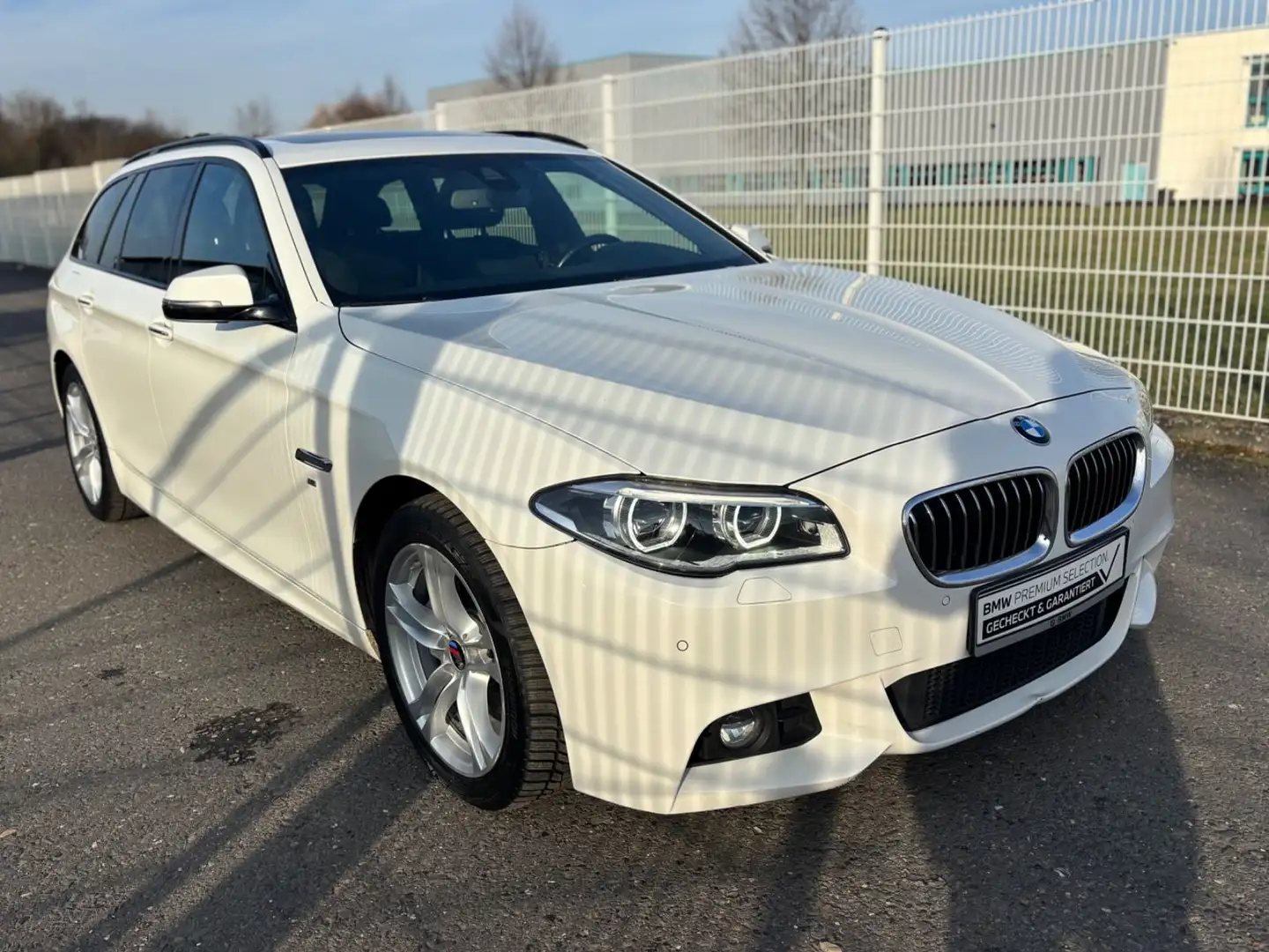 BMW 530 d xDrive M-Sportpaket H-K Sound/Panorama Blanc - 2