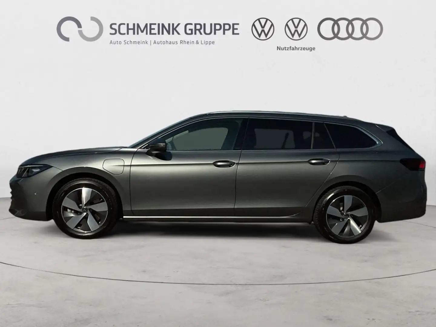 Volkswagen Passat Variant 1.5 TSI eHybrid DSG Grau - 2
