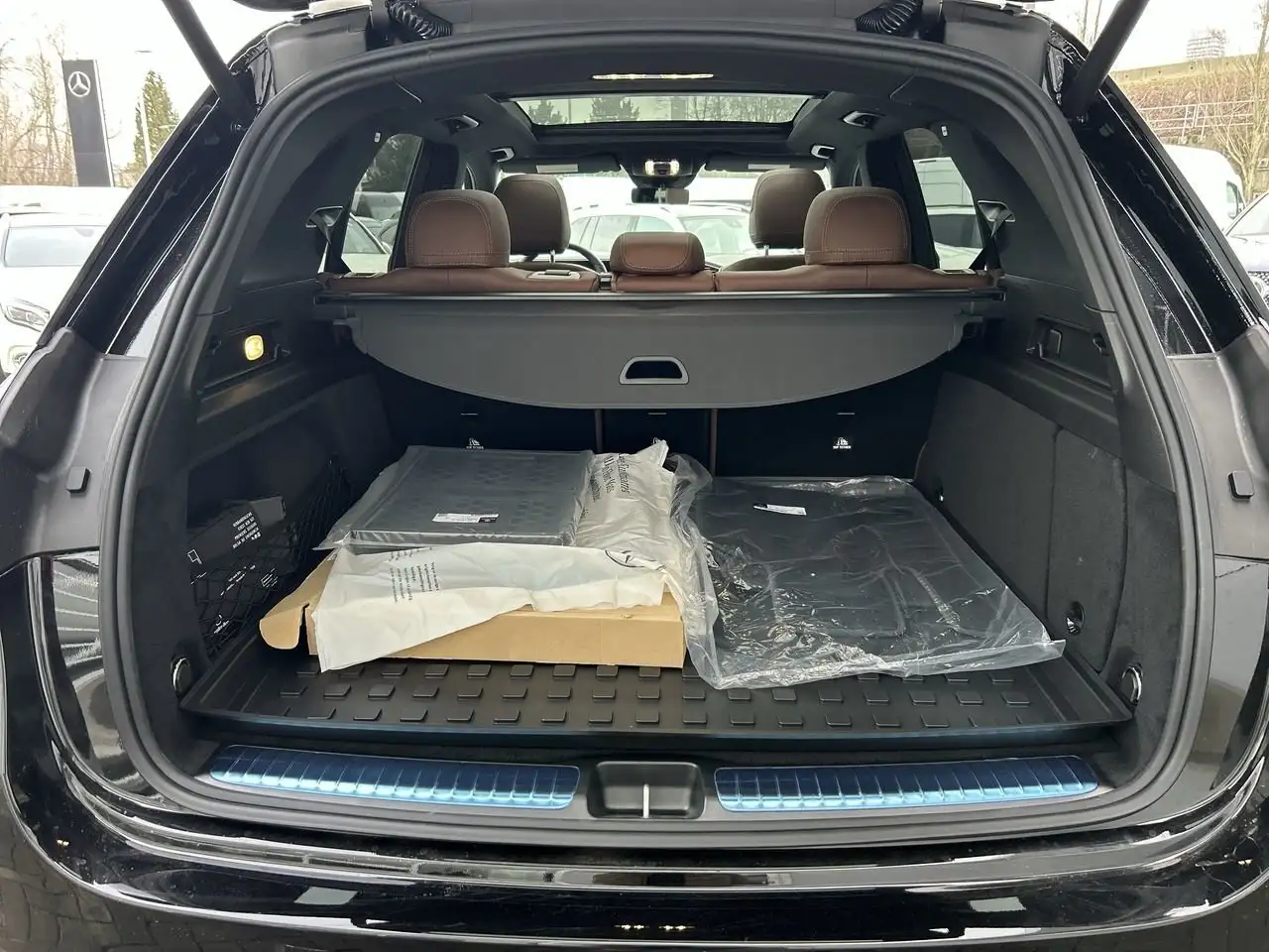 Mercedes-Benz GLE снимка Mercedes-Benz GLE