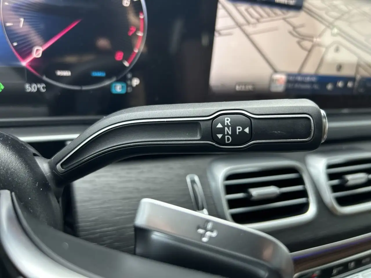 Mercedes-Benz GLE снимка Mercedes-Benz GLE