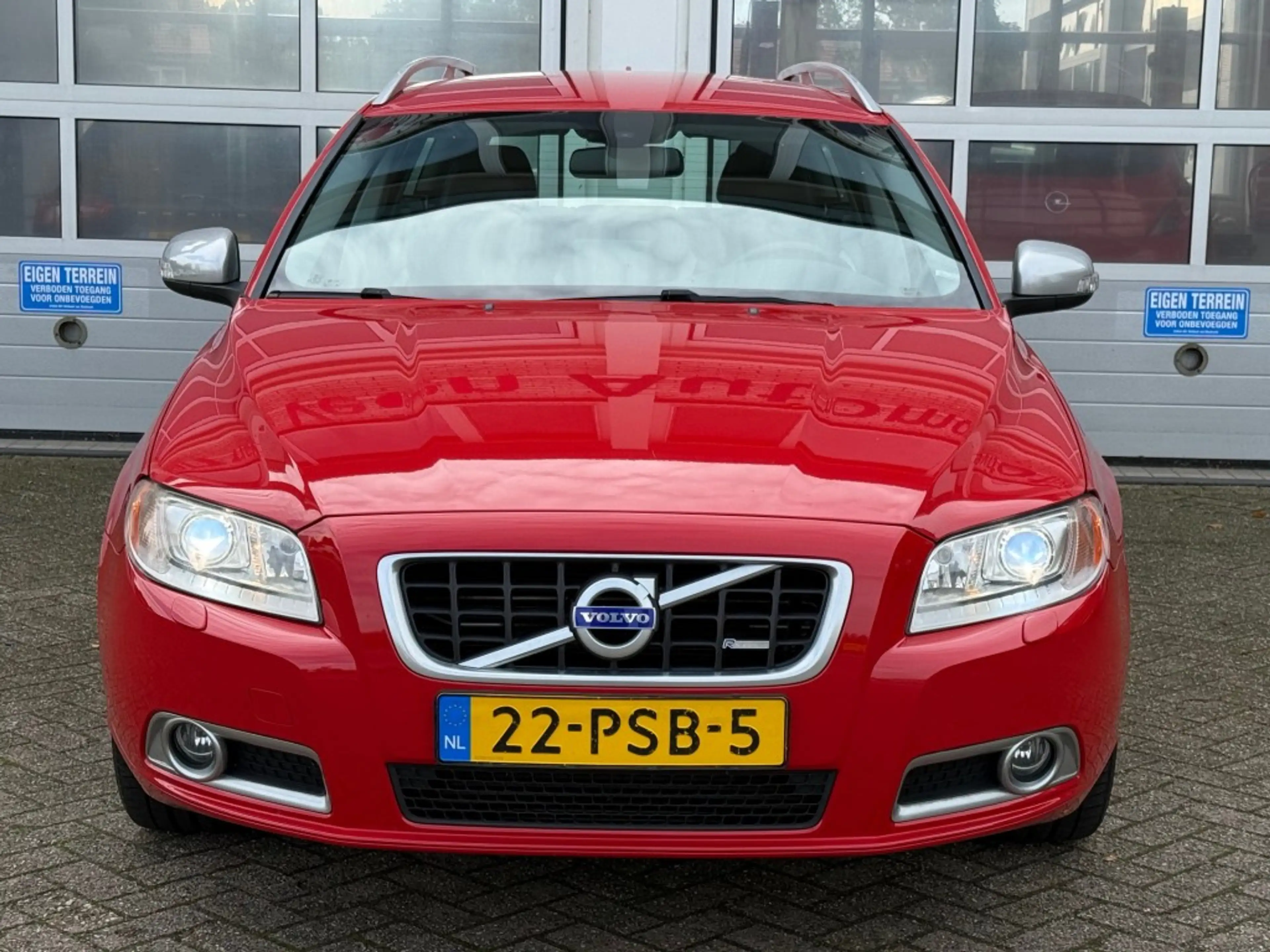 Volvo V70 2.0 Turbo 203PK R-Design Xenon Navi Leer Trekhaak — photo 7