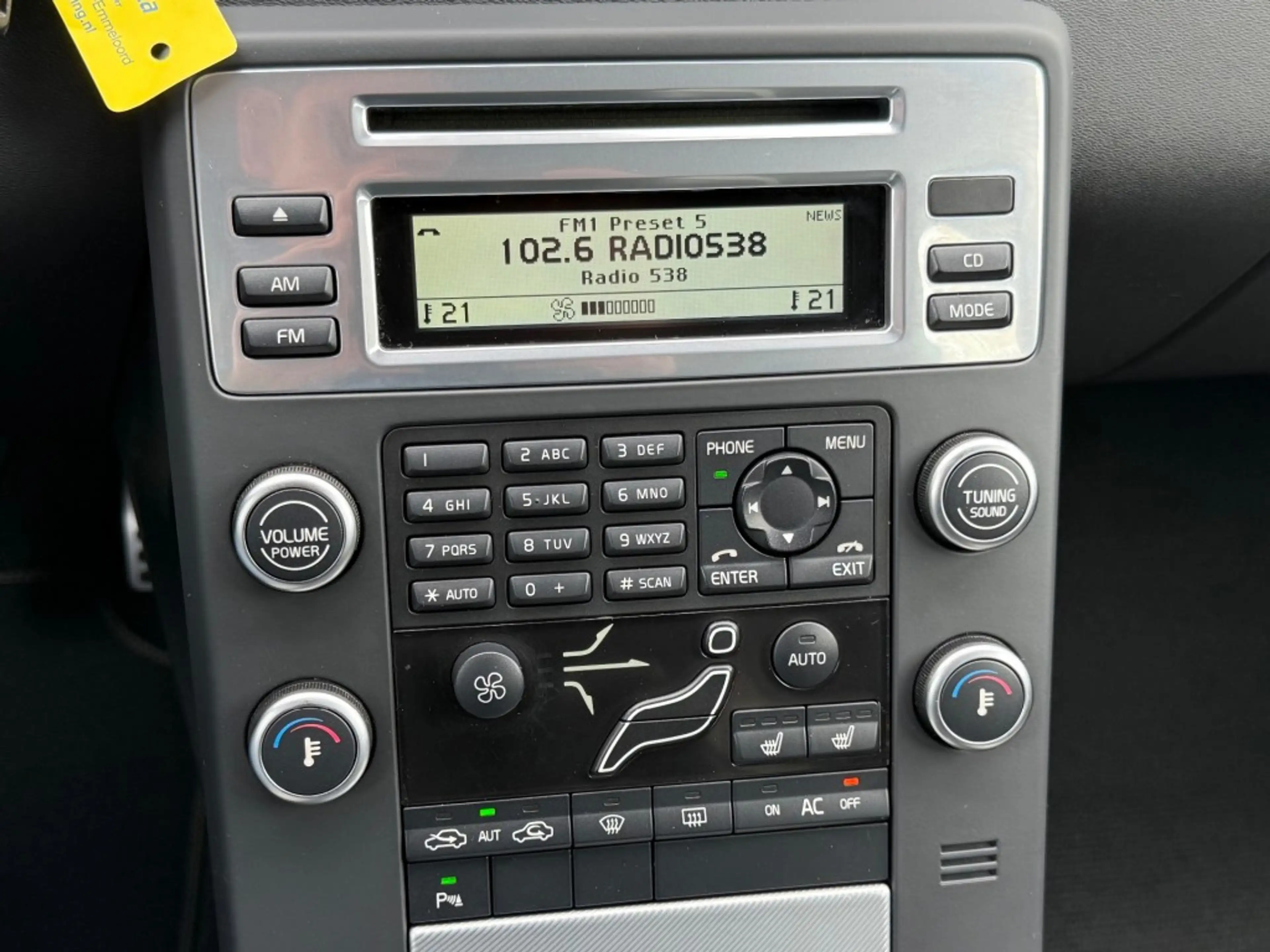 Volvo V70 2.0 Turbo 203PK R-Design Xenon Navi Leer Trekhaak — photo 15