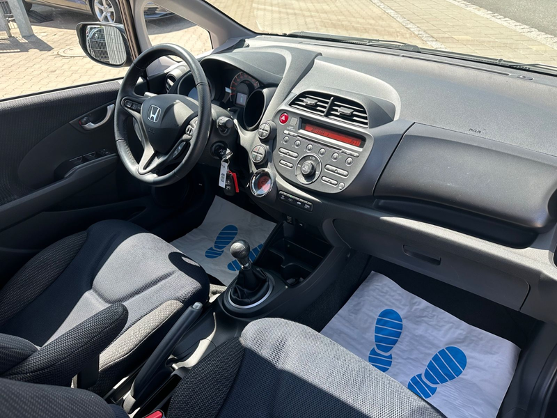 Honda Jazz 1.4 Comfort Plus — photo 9