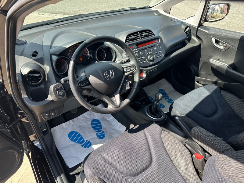 Honda Jazz 1.4 Comfort Plus — photo 13