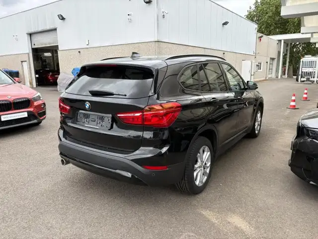 BMW X1 view 5