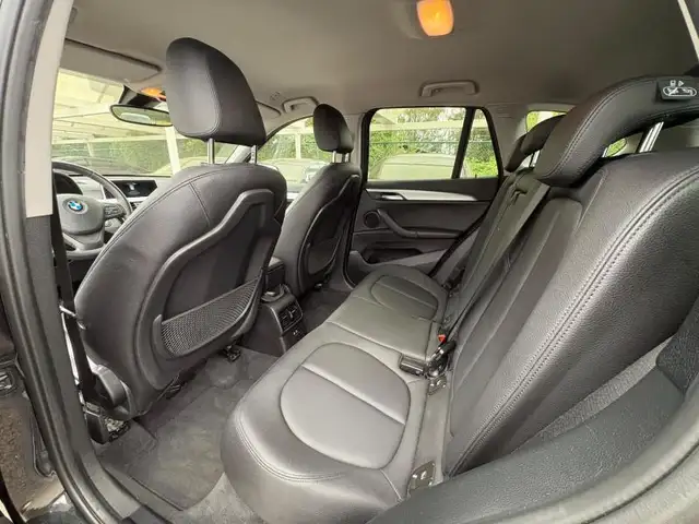 BMW X1 view 12