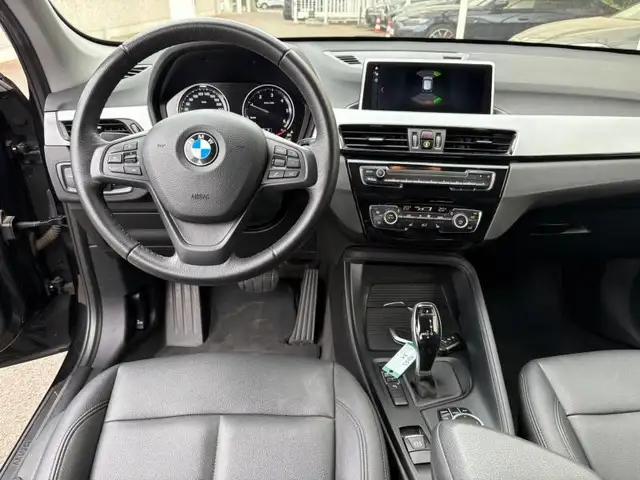 BMW X1 view 7