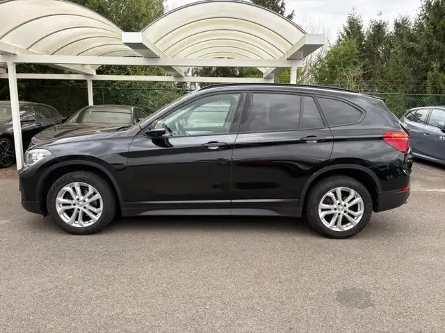 BMW X1 view 3