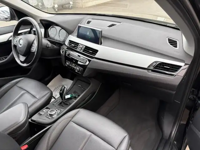 BMW X1 view 11