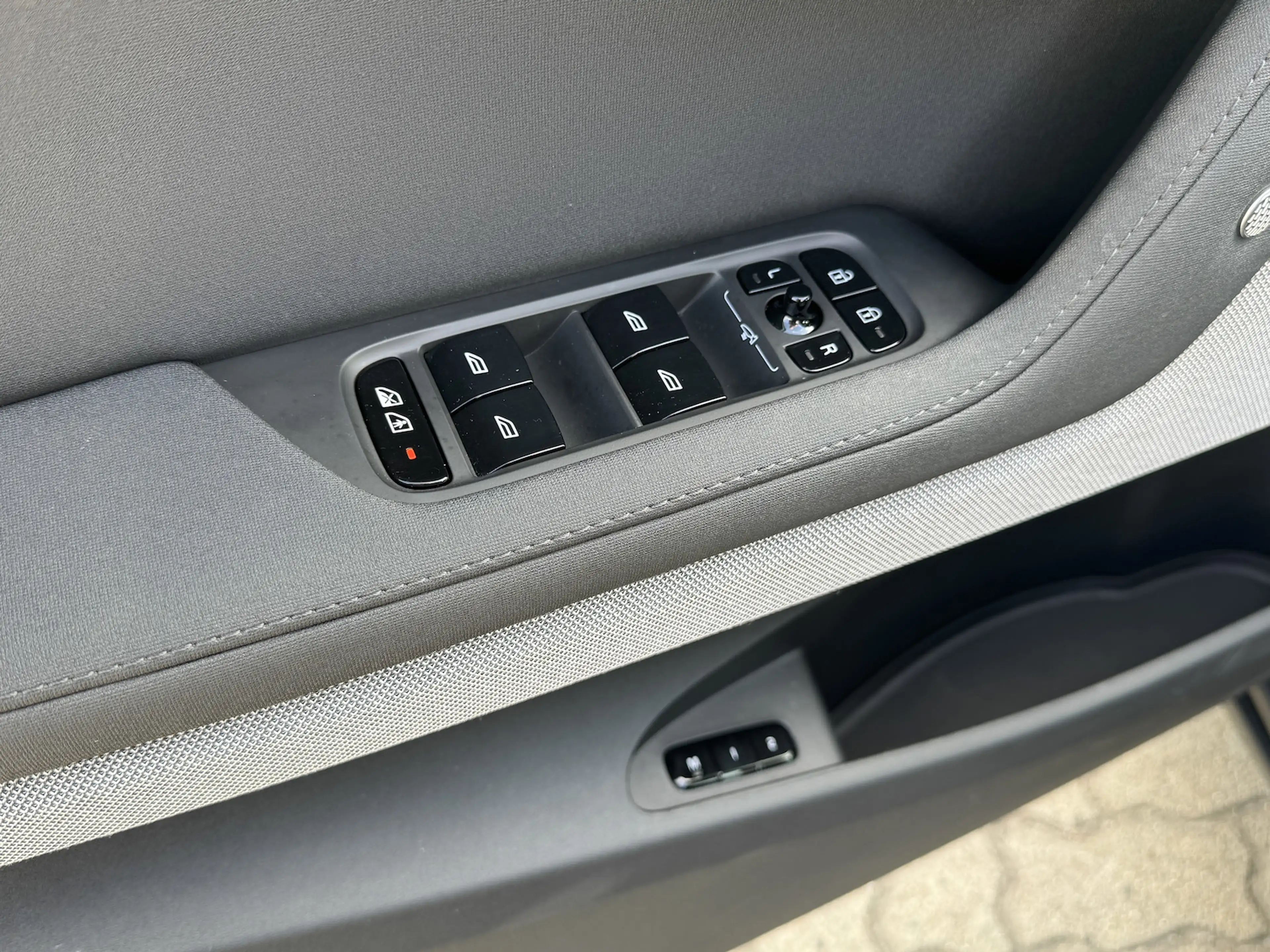 Polestar 2 Long Range Single*NAVI*LED*AHK*KAMERA*PDC*SH* — photo 13