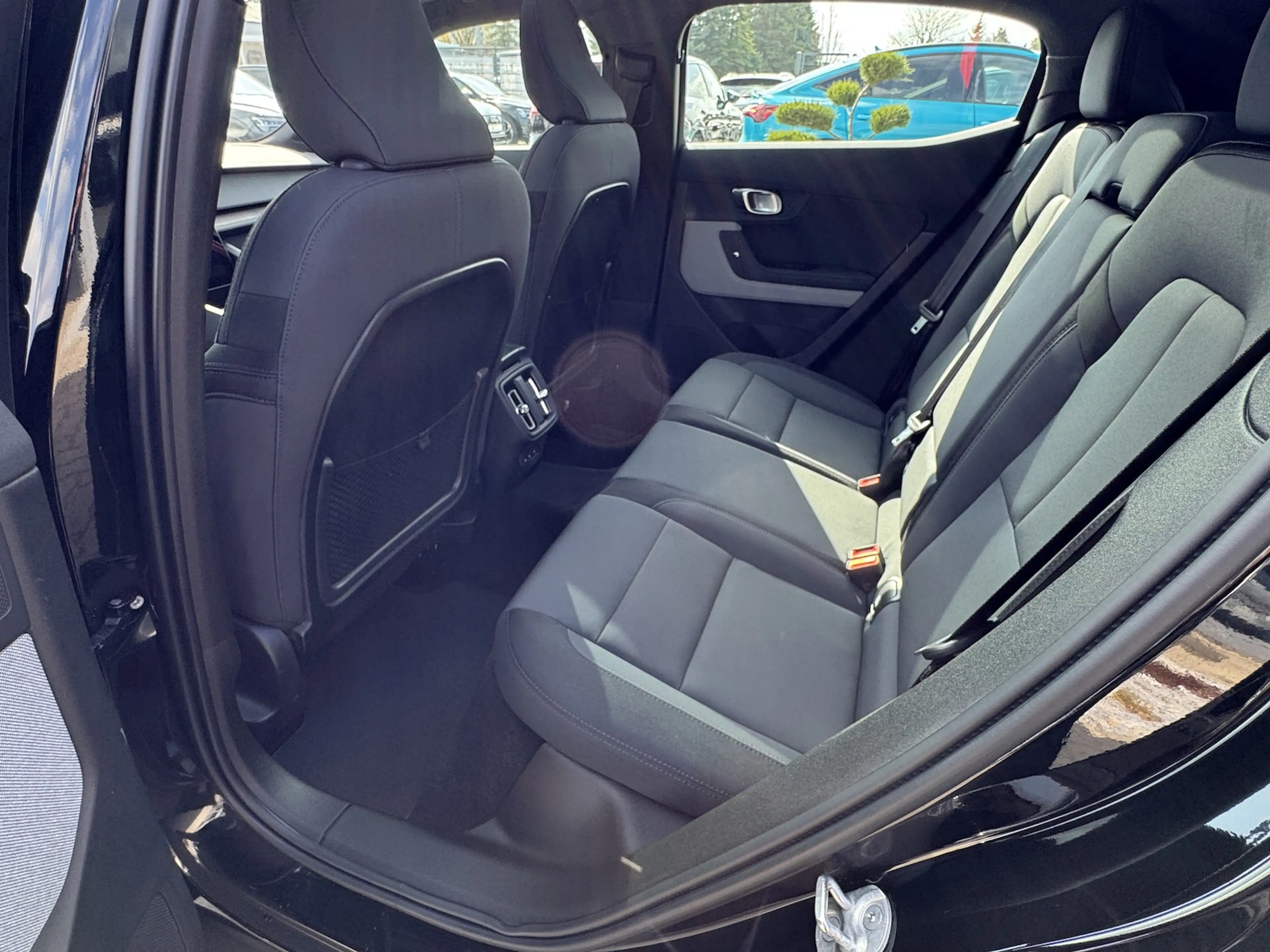 Polestar 2 Long Range Single*NAVI*LED*AHK*KAMERA*PDC*SH* — photo 15