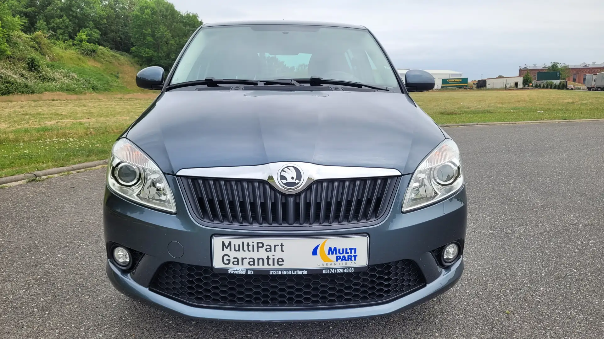 Skoda Fabia 1.2 HTP Best Off "1. Hand-Klima-Shzg" Grau - 1