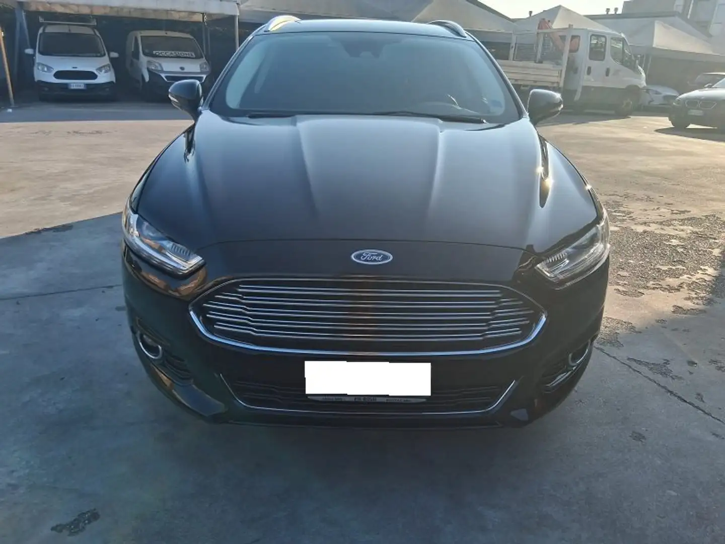 Ford Mondeo Mondeo SW 2.0 tdci Titanium s Schwarz - 2