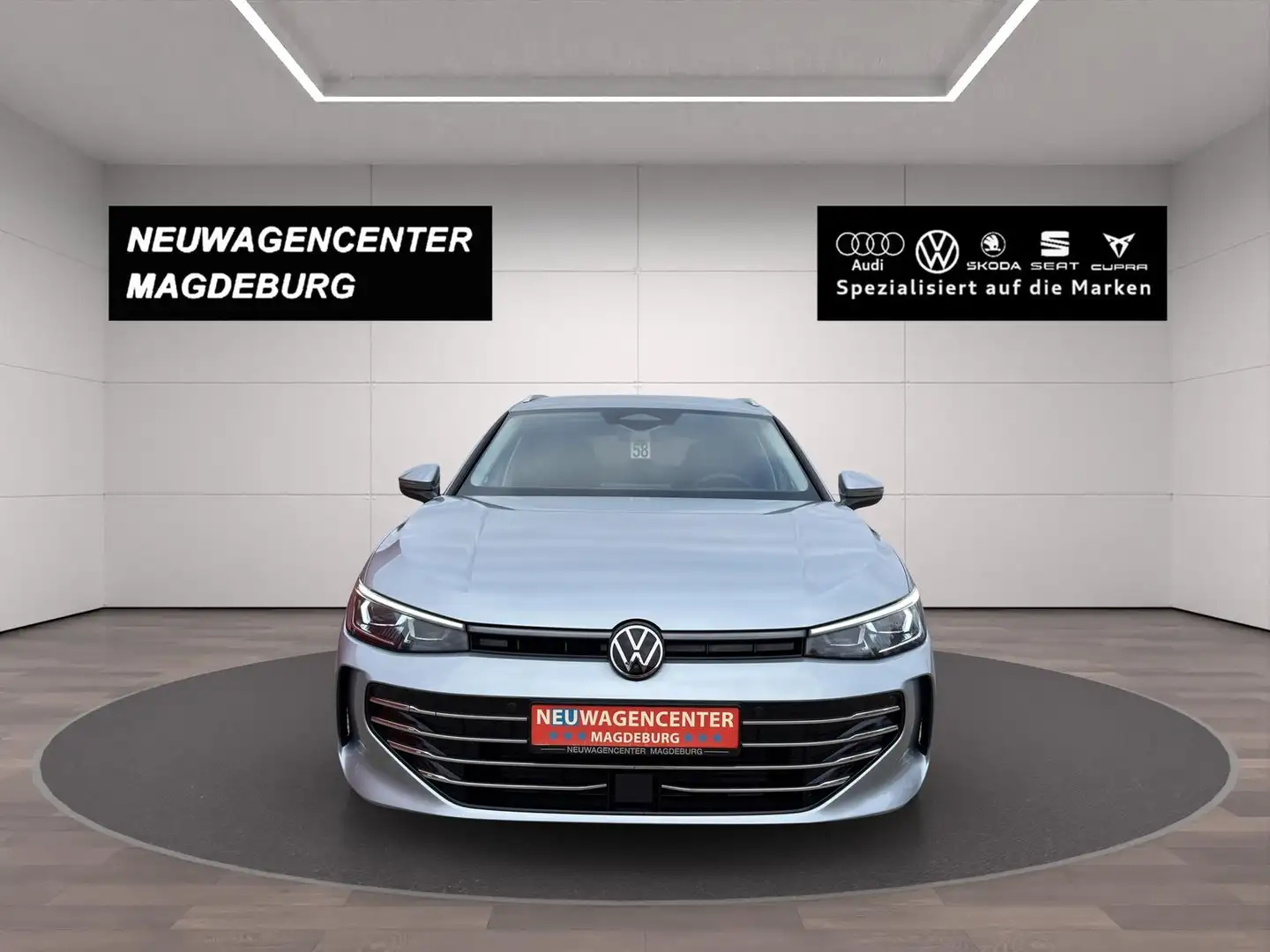 Volkswagen Passat Variant 2.0 TDI DSG ELEGANCE MATRIX*AHK*360°KAMERA*elektr. Argent - 2