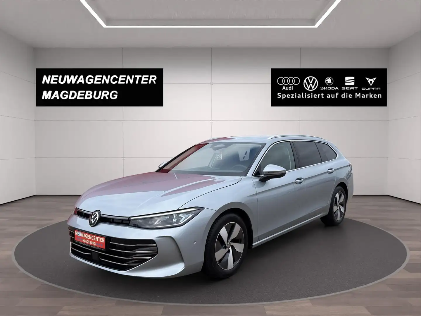 Volkswagen Passat Variant 2.0 TDI DSG ELEGANCE MATRIX*AHK*360°KAMERA*elektr. Argent - 1