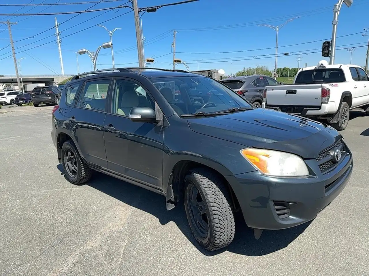 Toyota RAV 4 снимка Toyota RAV 4