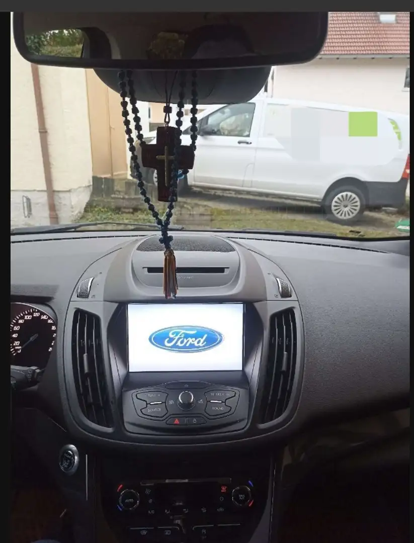 Ford Kuga 2.0 TDCi  Titanium Schwarz - 2