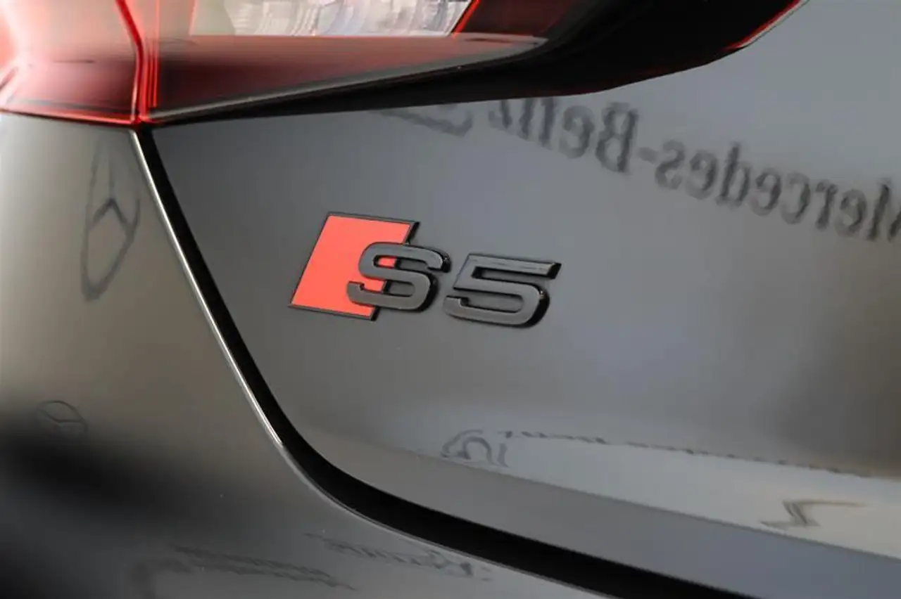 Audi S5 снимка Audi S5