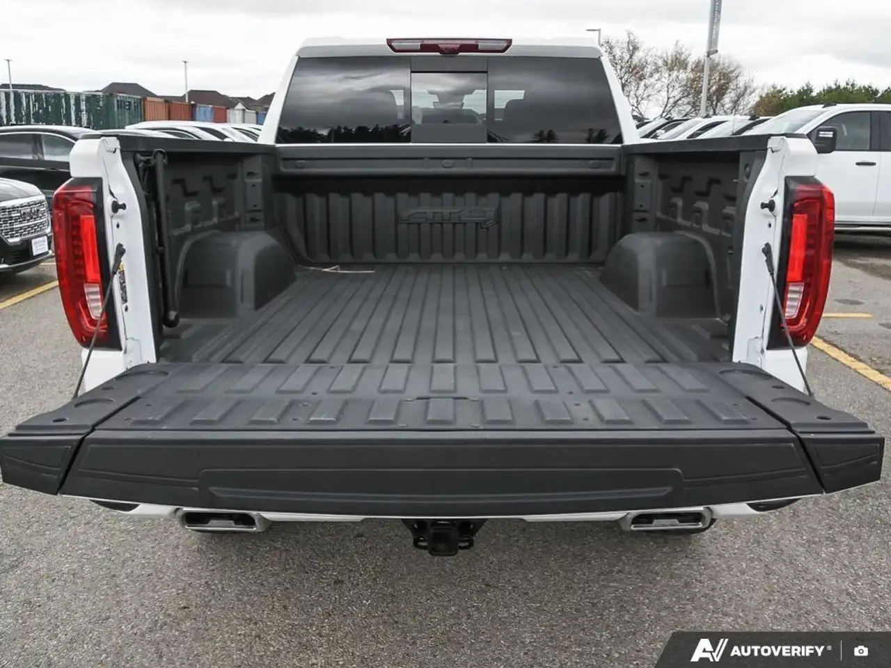 GMC Sierra 1500 снимка GMC Sierra 1500
