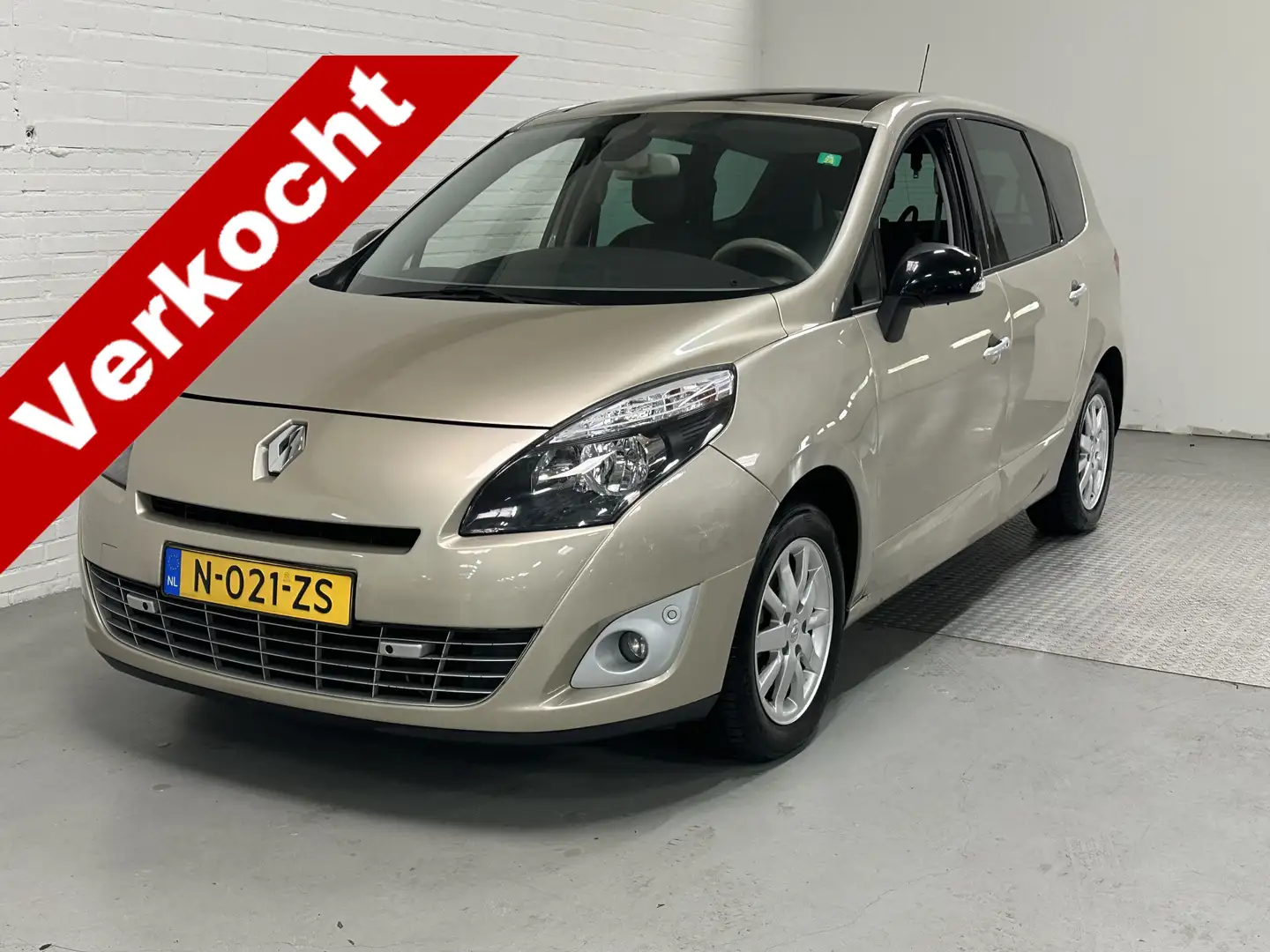 Renault Grand Scenic 2.0 Privilege CLIMA/CRUISE/LEER/TREKHAAK Marrón - 1