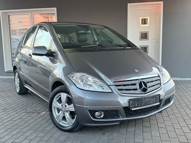 Mercedes-Benz A 180 CDI Avantgarde Automatik, erst 83 TKM