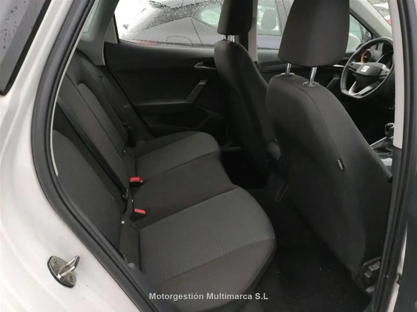 SEAT Arona 1.0 TSI S&S Style 110 - 2
