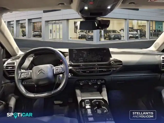 Citroen C5 X view 8