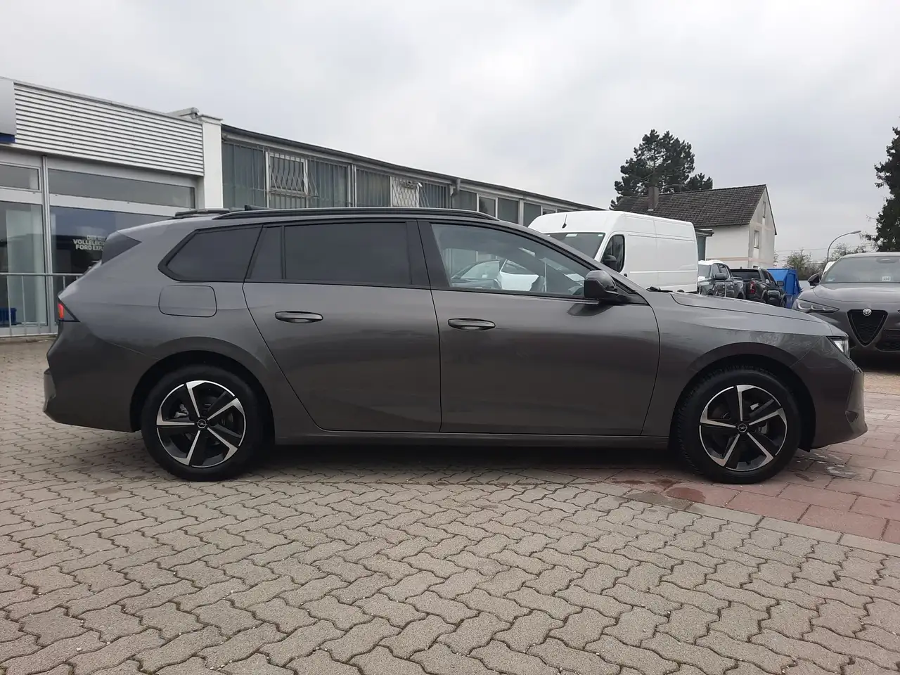 Opel Astra L Sports Tourer 1.2 Turbo Edition LED AHK Kamera 4