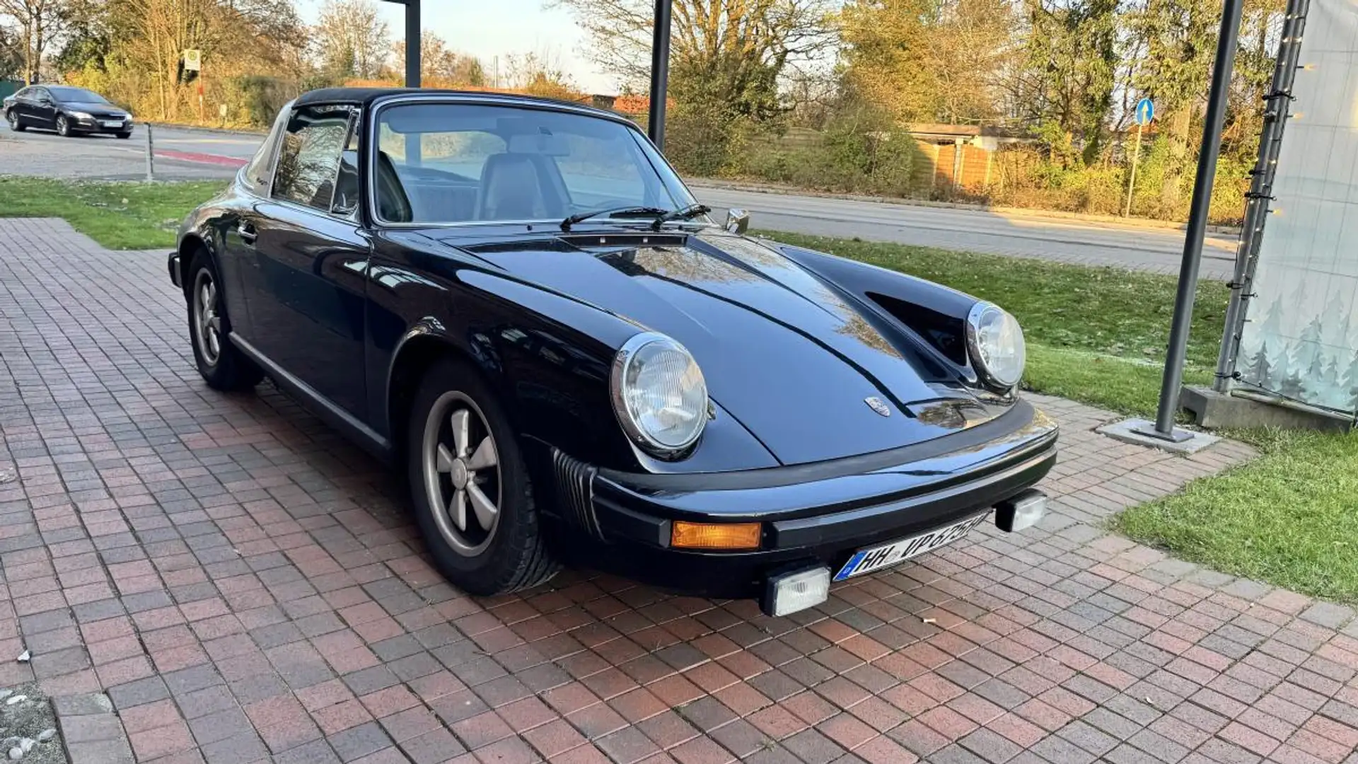 Porsche 911 S Schwarz - 2