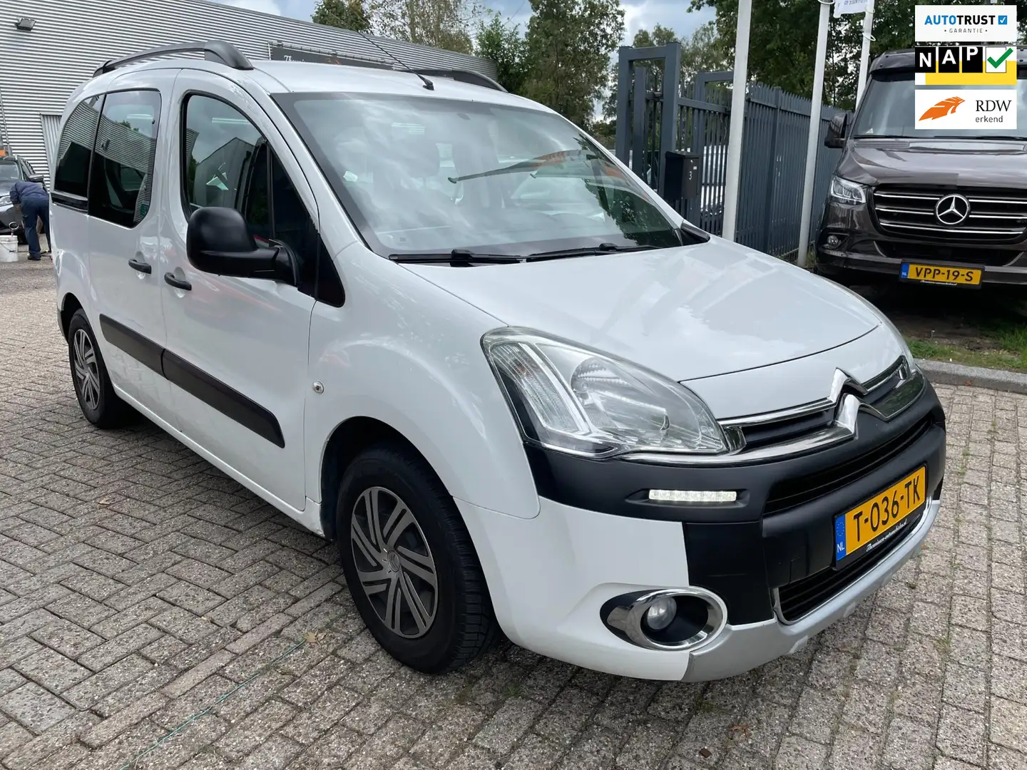 Citroen Berlingo 1.6 VTi Tendance , airco, elec pakket, nwe apk, ne Wit - 1