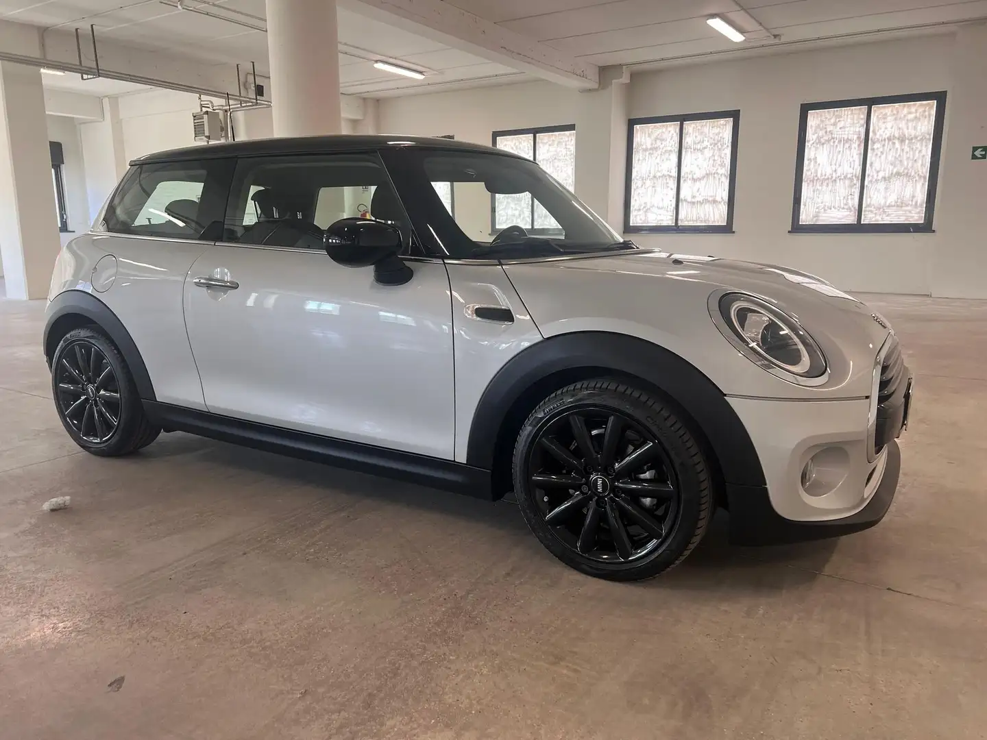 MINI Cooper Mini F56 2018 3p Benzina Mini 3p 1.5 Cooper Hype Grigio - 1
