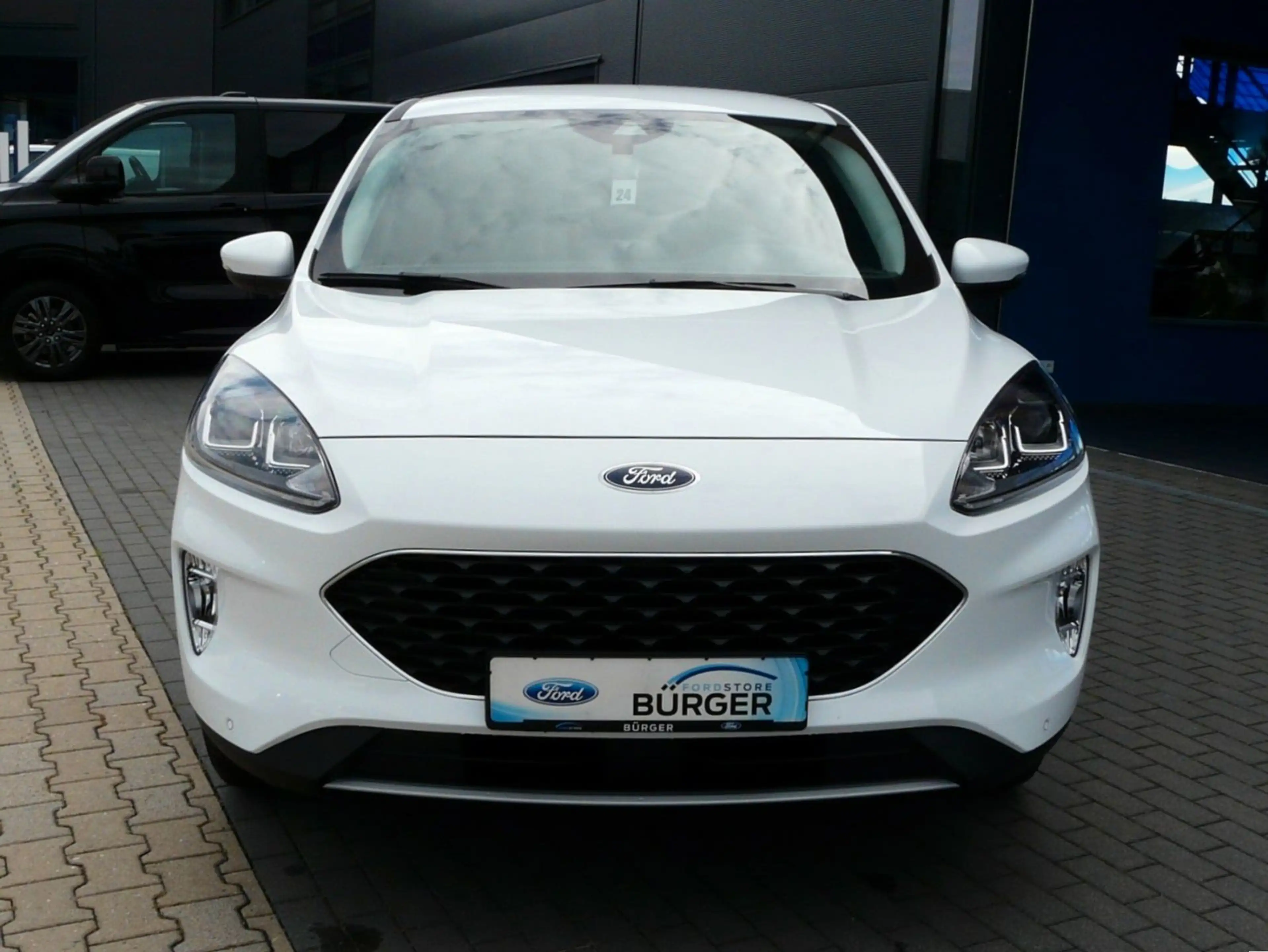 Ford Kuga PHEV Cool & Connect *AHK schwenkbar* — photo 8