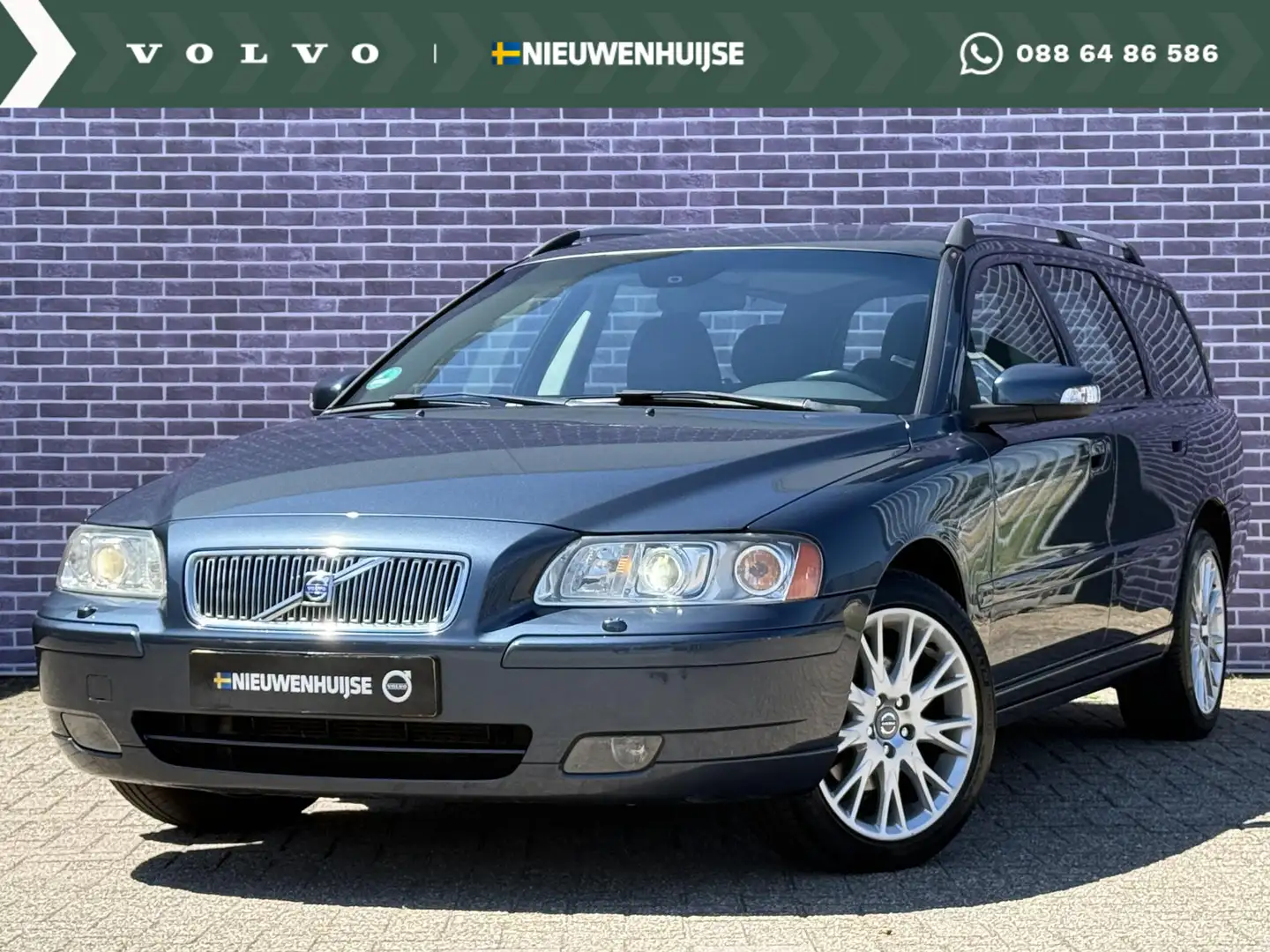 Volvo V70 2.4 Edition Sport | Trekhaak | Niveau regeling | B Bleu - 1