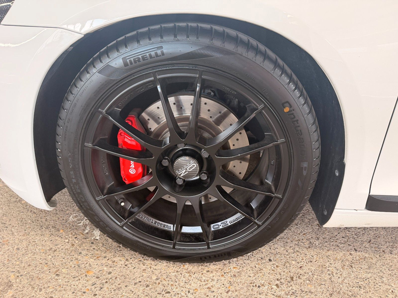 Volkswagen Scirocco 2.0 TSI 155 kW Sport-Paket 18" OZ — photo 9