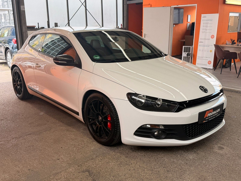 Volkswagen Scirocco 2.0 TSI 155 kW Sport-Paket 18" OZ — photo 3