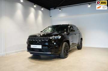 4xe 240 Plug-in Hybrid Electric S Stoel/Stuurverwa