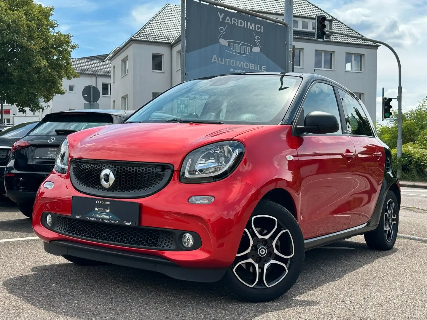 smart forFour passion*DCT*NAVI*SHZ*PDC*TEMPOMAT*PANO* Червоний - 1