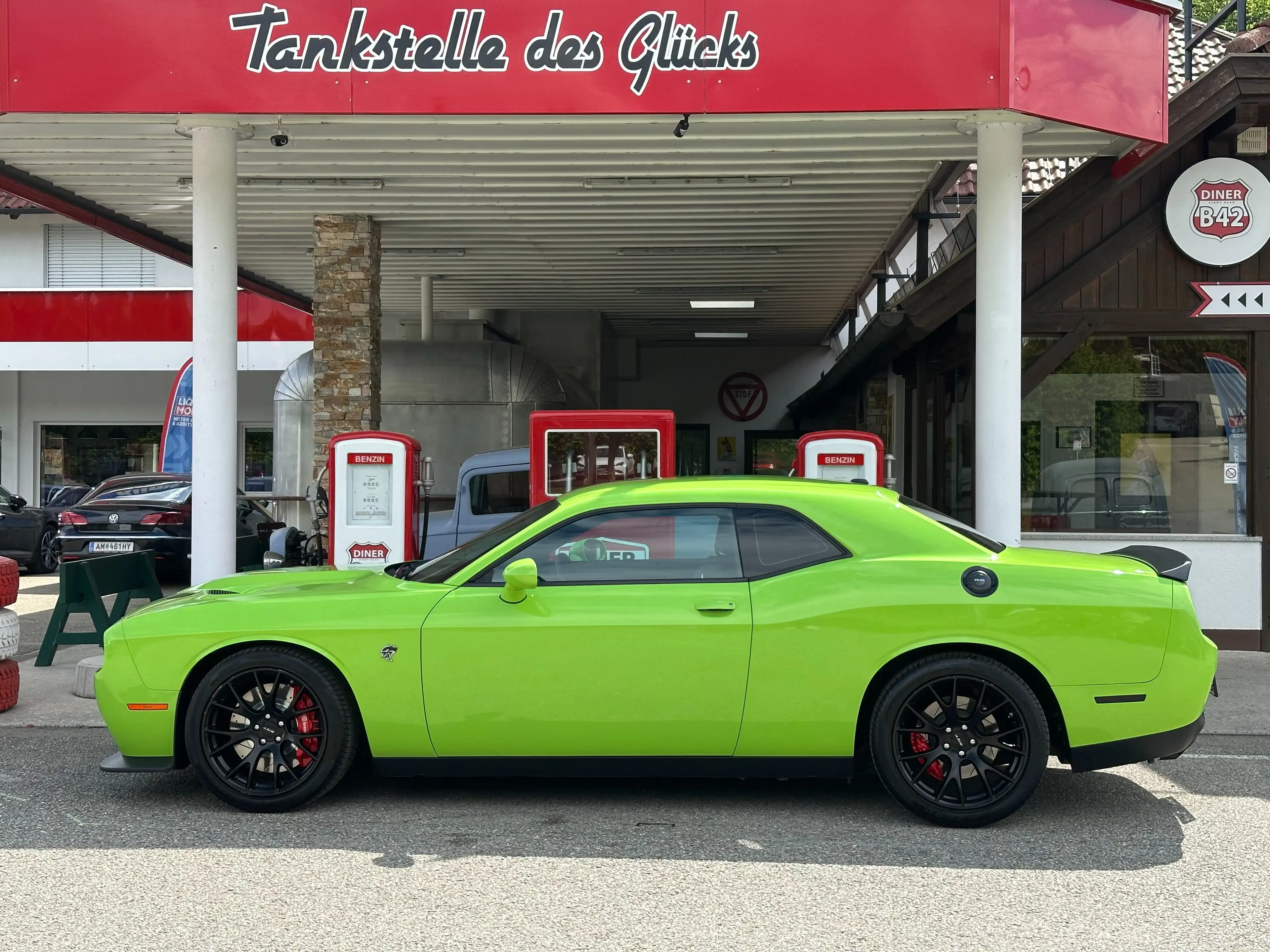 Dodge Challenger SRT Hellcat 6,2l V8 Aut. / Unfallfrei / — photo 10