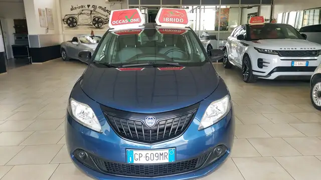 Lancia Ypsilon