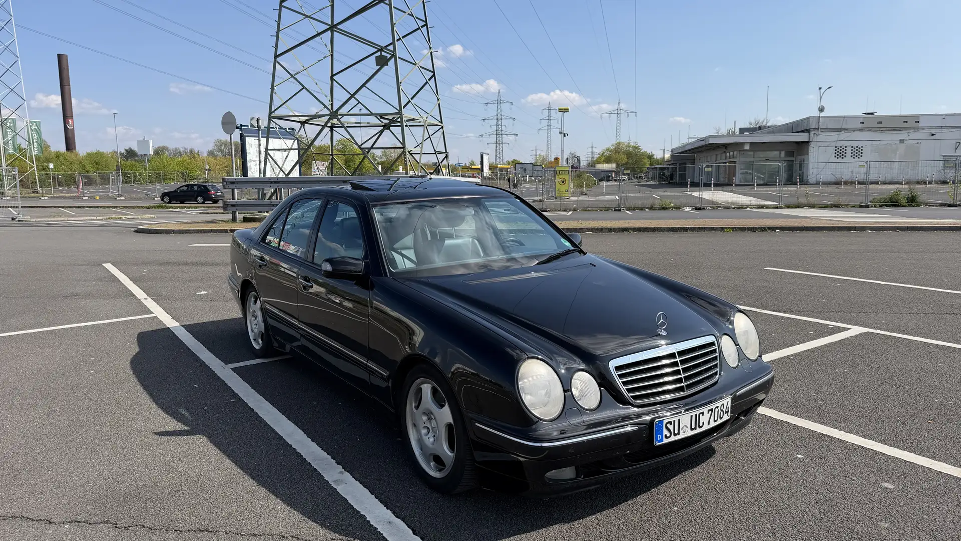 Mercedes-Benz E 430 W210 E430 V8 Avantgarde 279 PS *2.Hand*Scheckheft Schwarz - 1