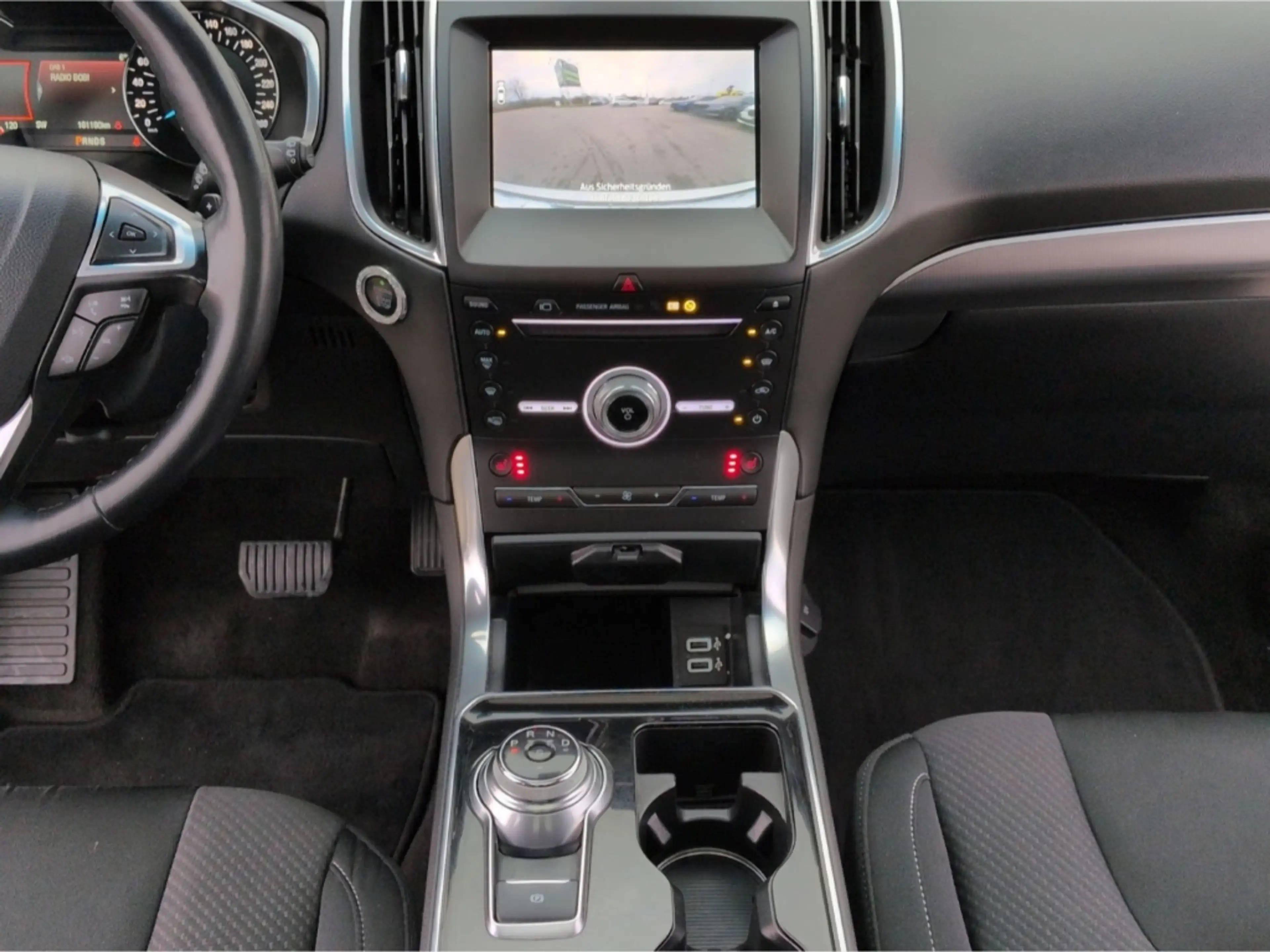Ford Edge Titanium AWD 2.0D*AHK Panodach ACC B&O Navi — photo 6