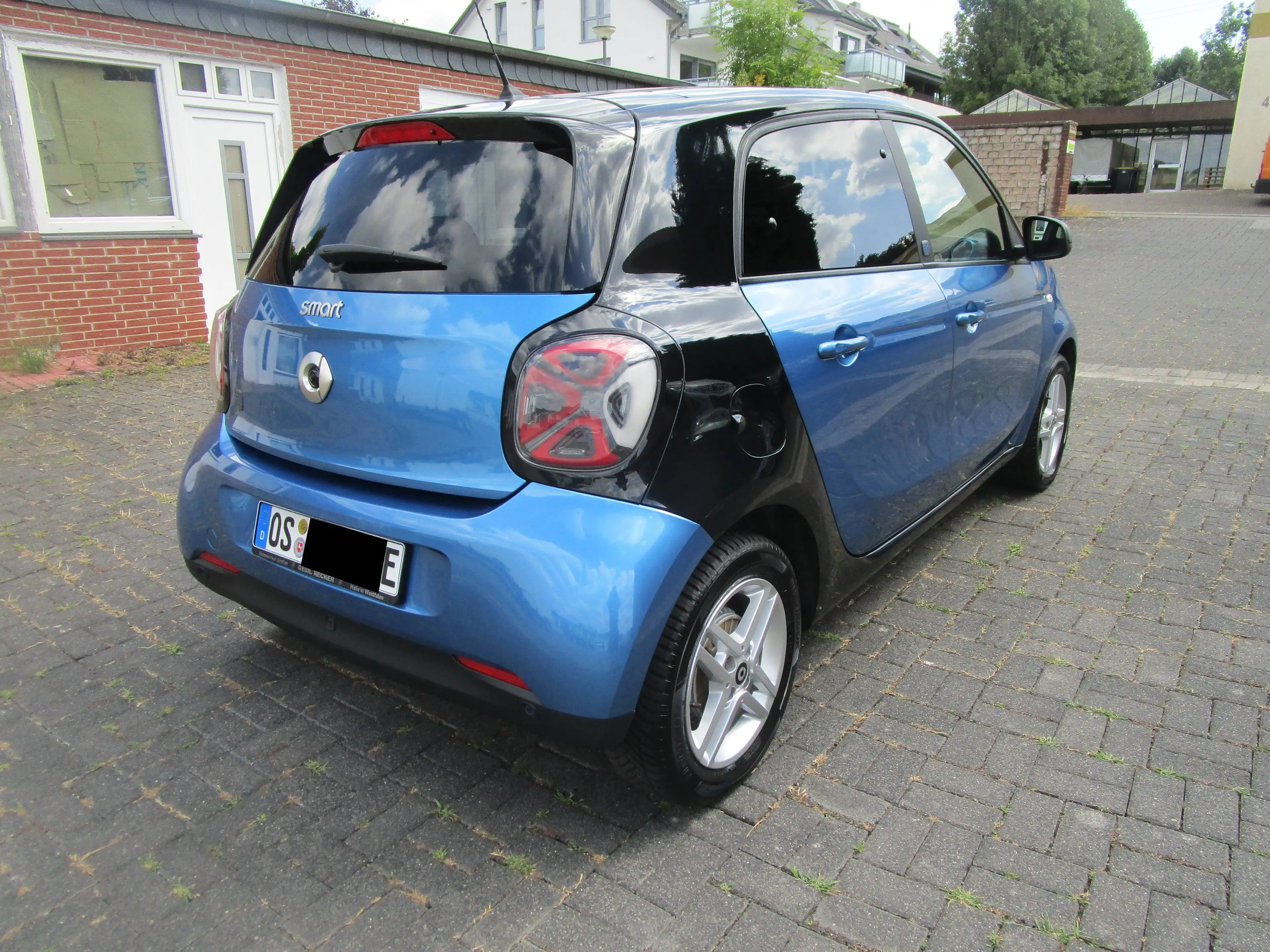 smart forFour electric drive/EQ+22KW+LED+Pano+Tempomat+Kamera+SHZ — photo 3