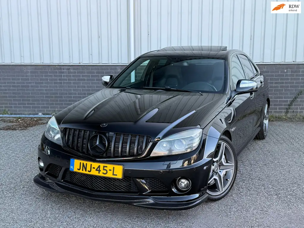 Mercedes-Benz C 63 AMG 2009 из Европы — купить под ключ