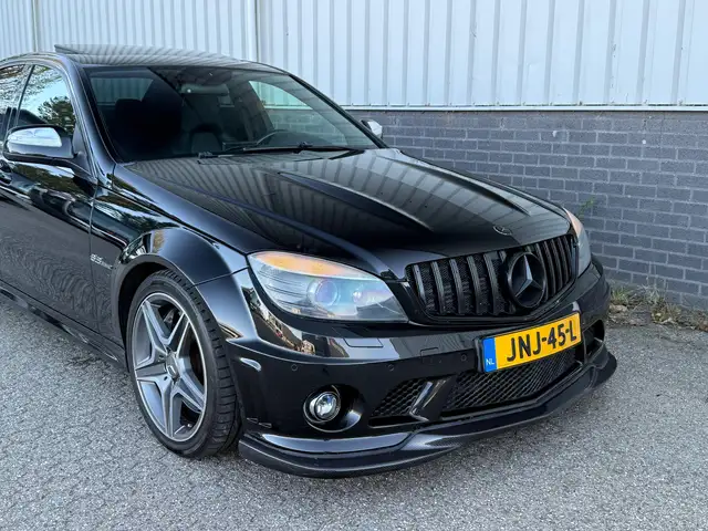 Mercedes-Benz C-Class view 5