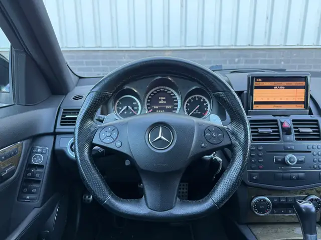 Mercedes-Benz C-Class view 13