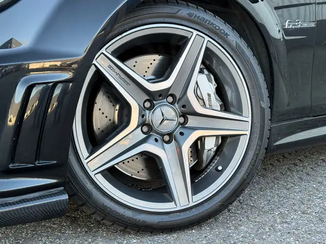 Mercedes-Benz C-Class view 2