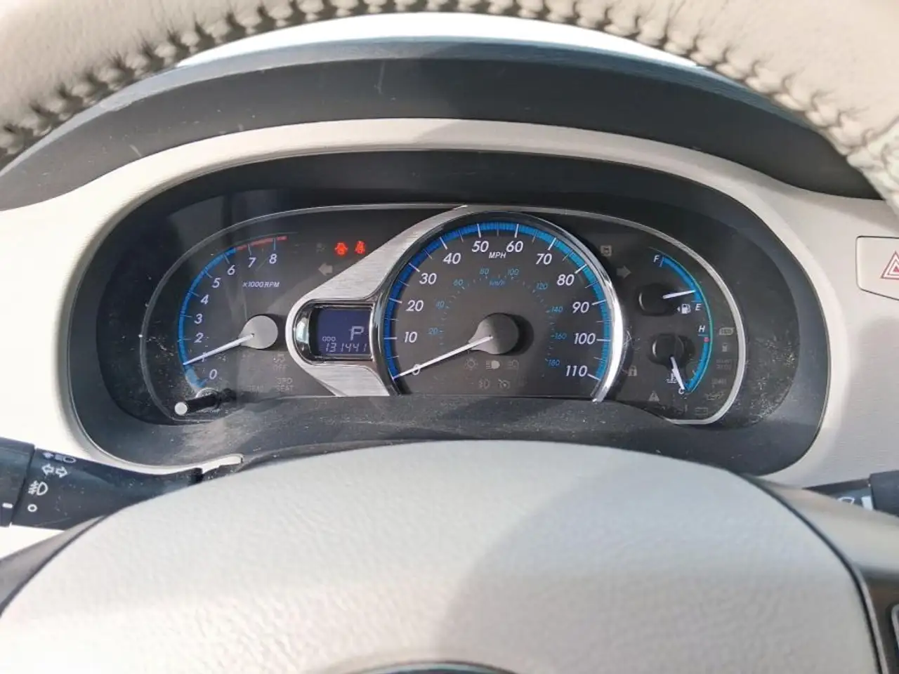 Toyota Sienna снимка Toyota Sienna