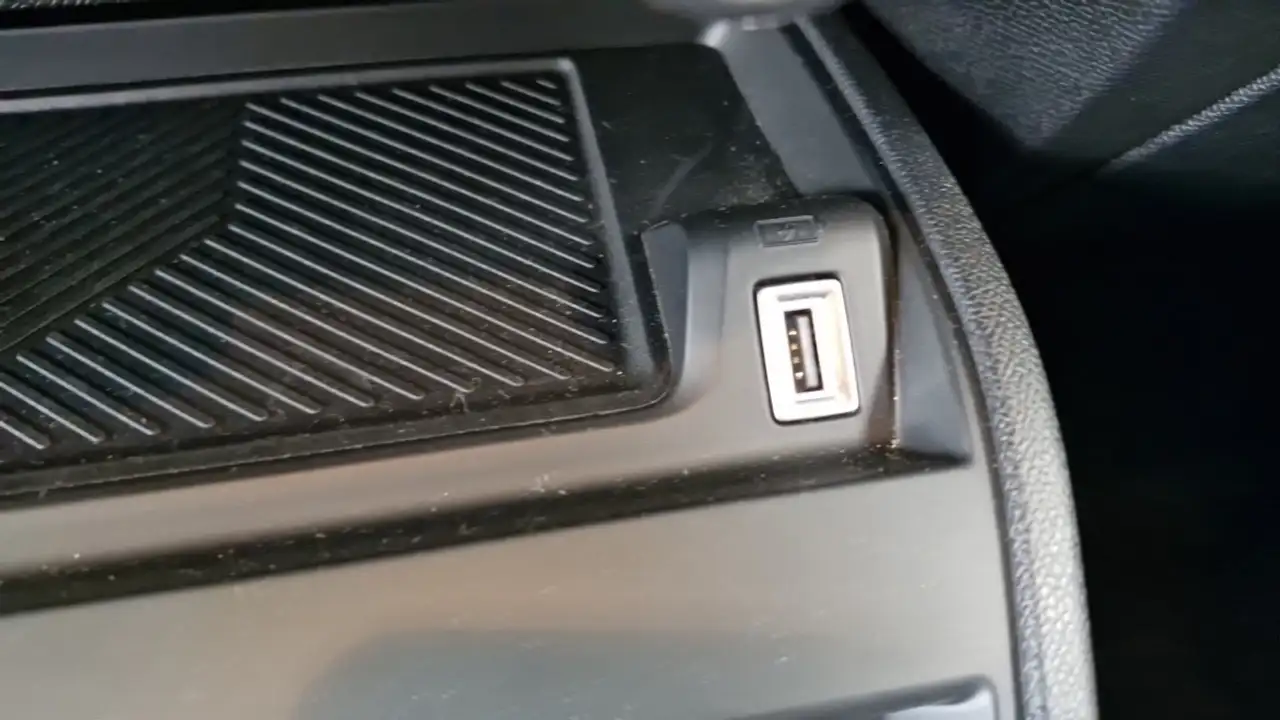 Citroen C4 Berline — photo 16